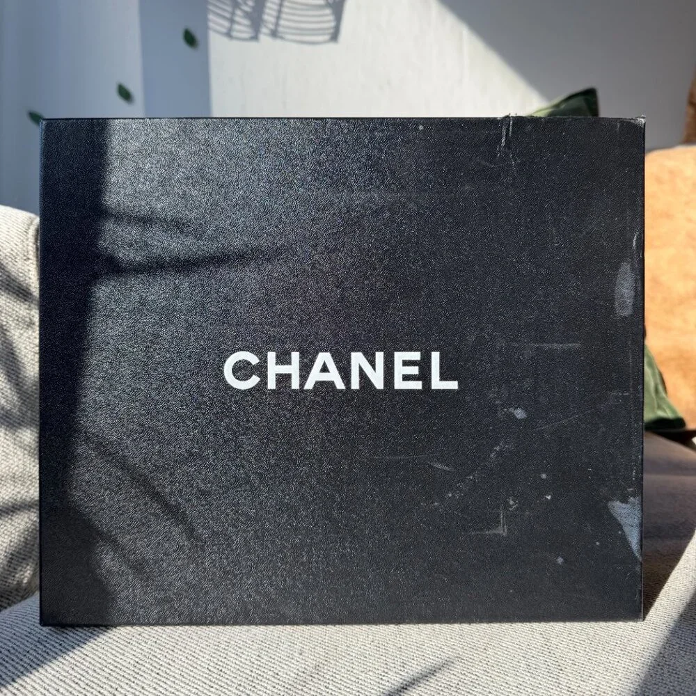 Vintage Chanel Medium Classic Flap Bag Black Lambskin GHW 25cm